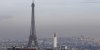 greenpeace-devoile-une-banderole-anti-fn-a-la-tour-eiffel.jpg