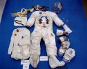 756px-Apollo_11_space_suit.jpg 756px-Apollo_11_space_suit.jpg