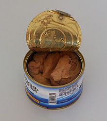 220px-Russian_Cod_liver_in_an_opened_can.jpg