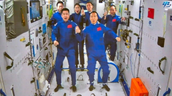 www.shine.cn