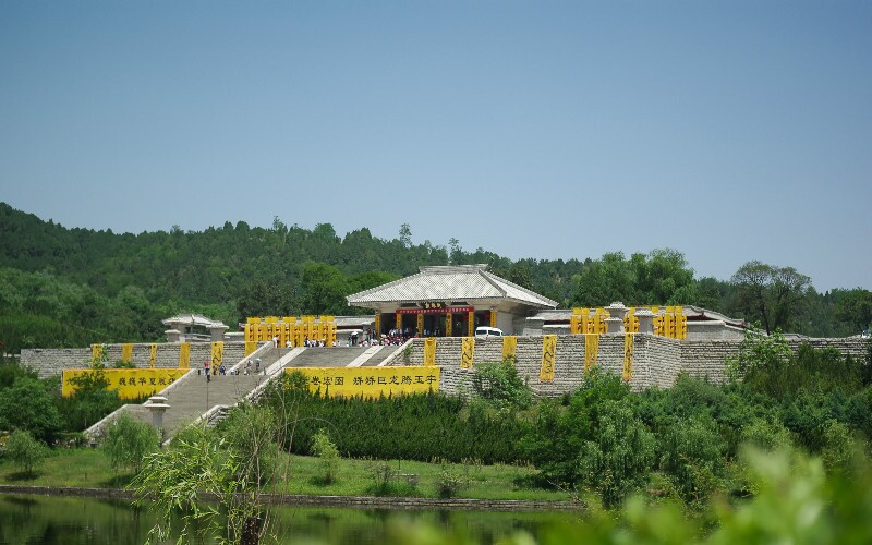 www.chinahighlights.com