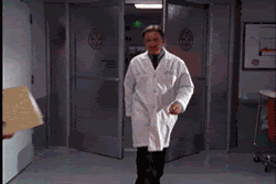 tumblr_mjjn0hF3Mi1s8pd5uo1_250.gif