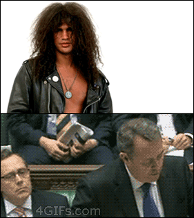 Slash-air-guitar.gif