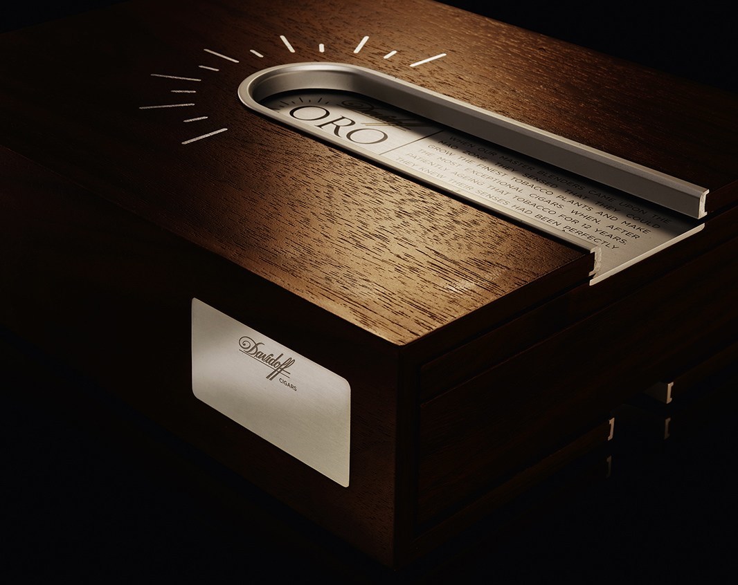 Davidoff-Oro-Blanco-Box-1.jpg