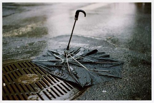 broken-umbrella1.1255420859.jpg