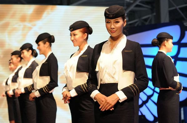 Chinese-air-hostess.jpg